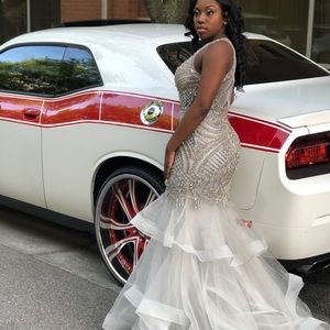 2018 Jovani prom dress !! Price Negotiable